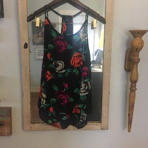 TANK Flower print